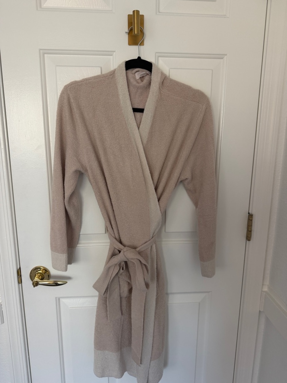 Barefoot Dreams Women's Cozy Wrap Robe in Blush and Cream